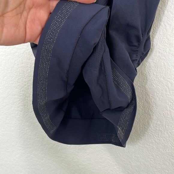 Athleta Finish Fast Racerback Tank Navy Ruched Sides Sleeveless size Small - Picture 7 of 10